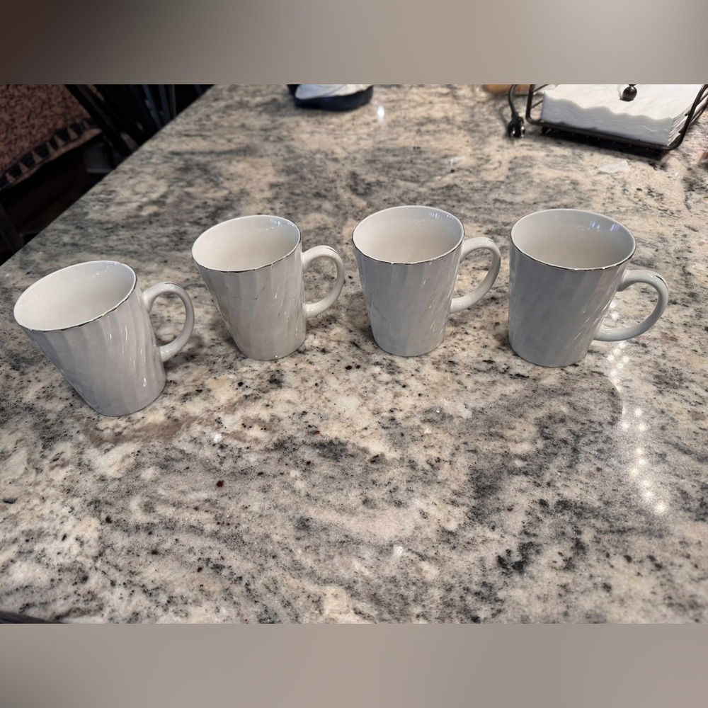 Toasty toast Elegant White Ceramic Mug Set of 4 size 4x3.5in